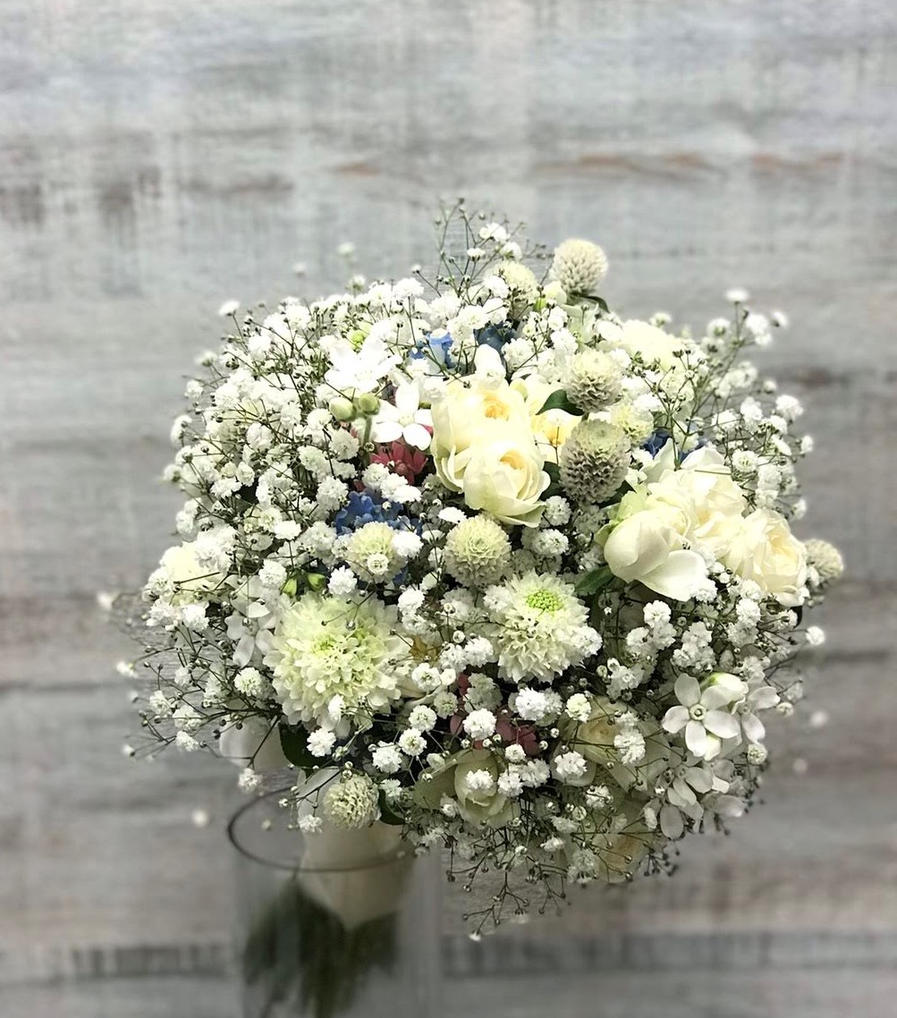 Winter Bouquet ブライダル Legrandbleu 株式会社グランブルー